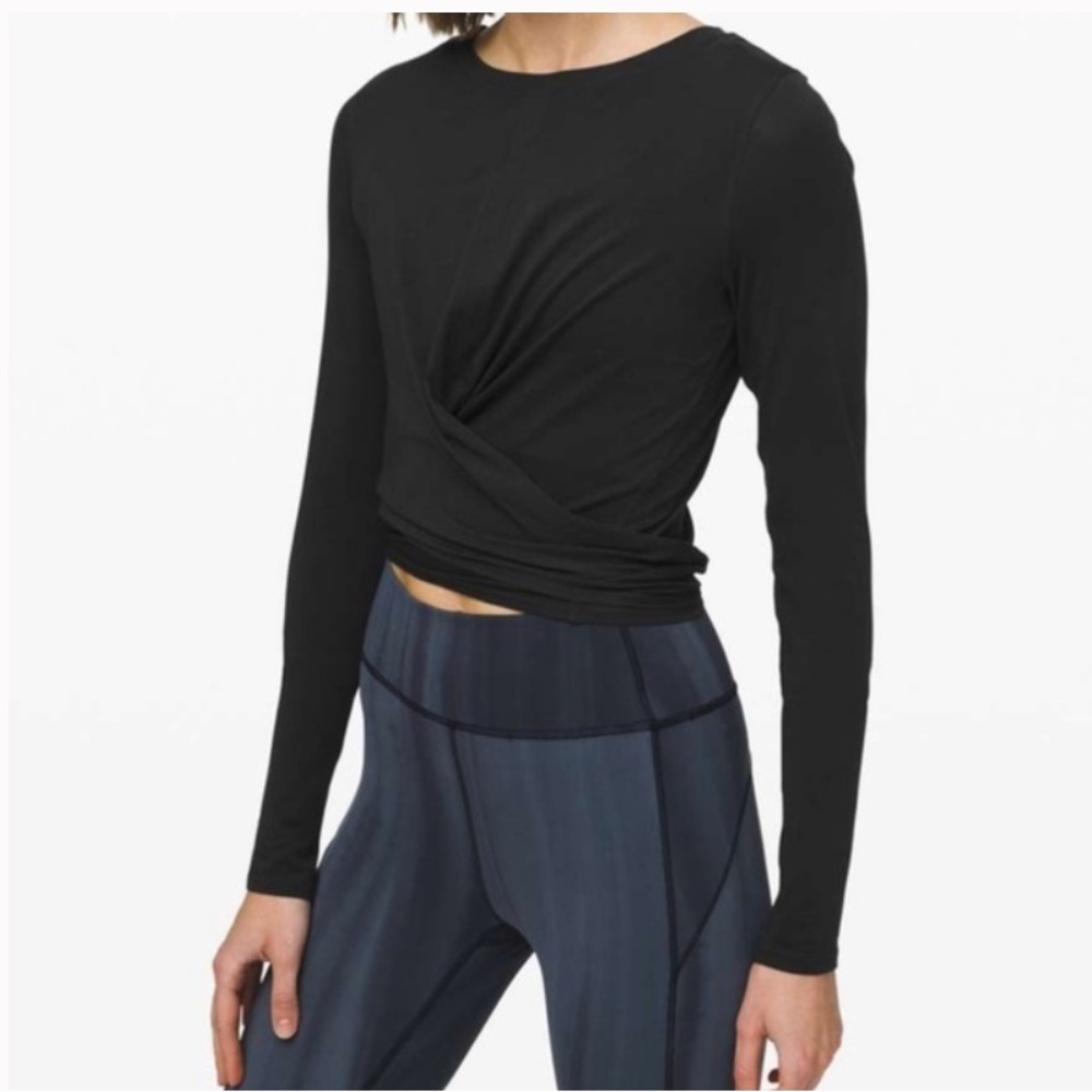 Lululemon Time to Restore Long Sleeve
Black